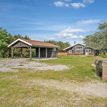 Pet Friendly In With Wifi Holiday home *