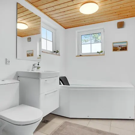 Pet Friendly In With Wifi Holiday home *